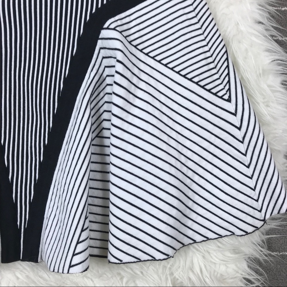 Ohne Titel Striped Structured skirt - Picture 4 of 7